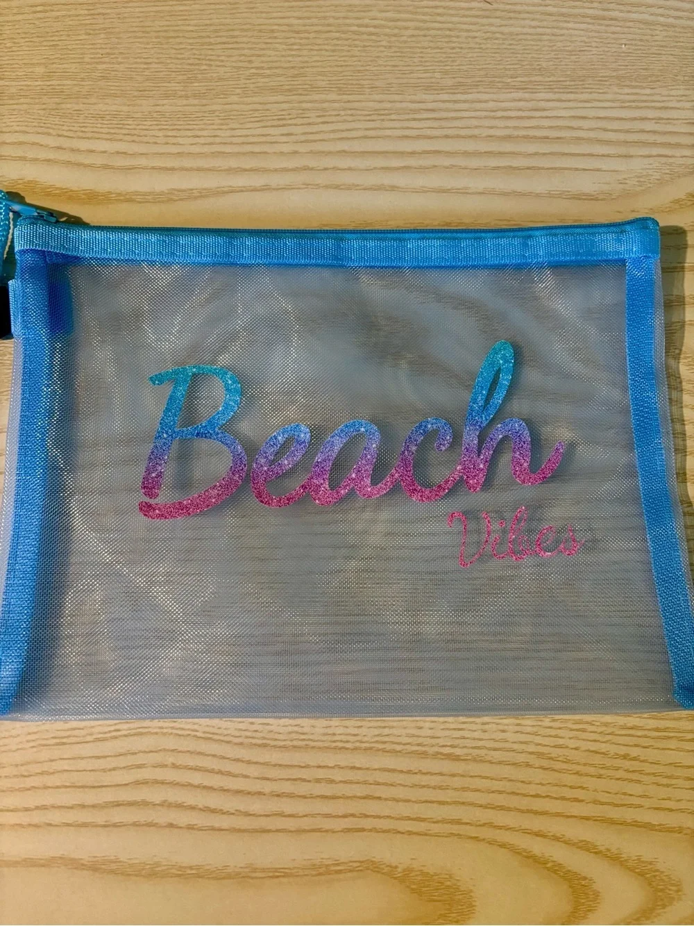 🏝️ Blue Mesh Beach Vibes Glitter Ombre Travel Case